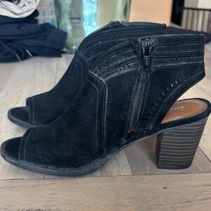 Sonoma Black Peep-Toe Heeled Boots